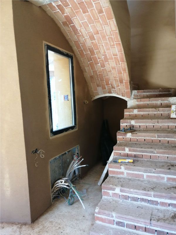vivienda-valdemorillo-mojadillas-escaleras